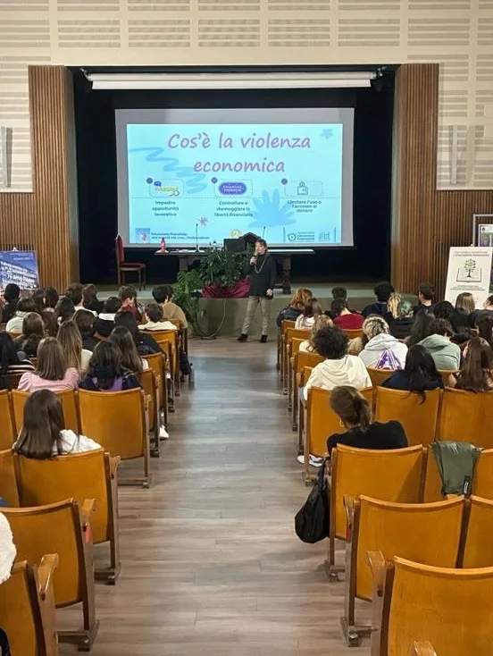 Incontro di educazione finanziaria in aula magna